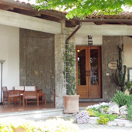 Hotel La Piccola Stazione Торріта-ді-Сьєна Екстер'єр фото